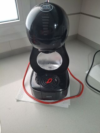 Cafetera Dolce Gusto Krups Negra