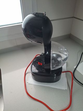 Cafetera Dolce Gusto Krups Negra