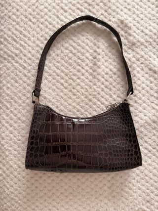 Bolso de mano efecto piel cocodrilo