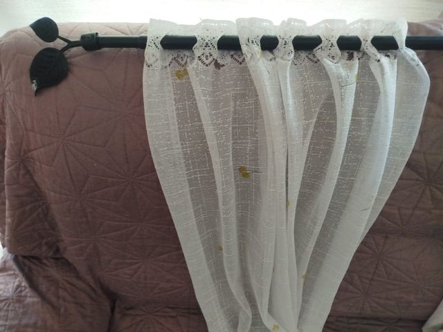 Cortina de cocina blanca y verde