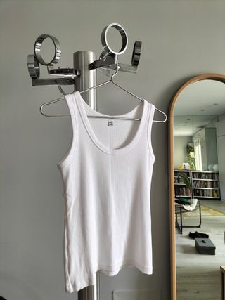 Camiseta básica Uniqlo Talla S