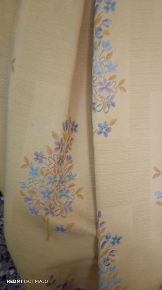 Falda de fallera tapicería floral