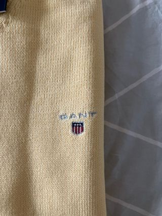 Jersey Gant V-Neck Amarillo Talla L