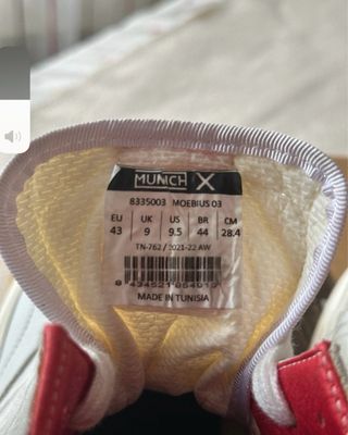 Deportivas Munich Blancas y Rojas