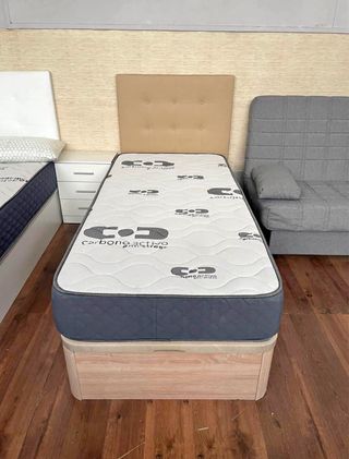 Canapé y colchón de 90x190 en oferta