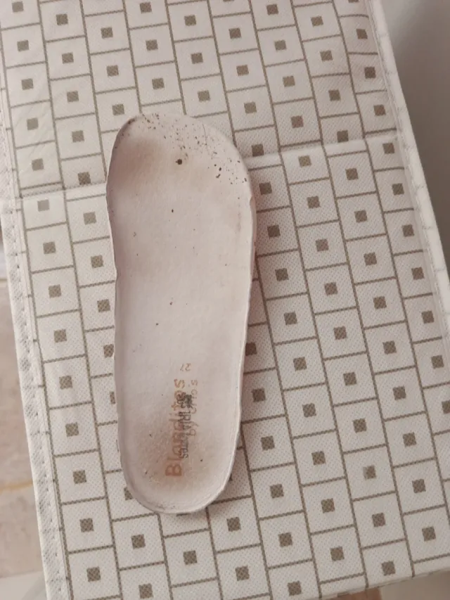 Zapatos Blanditos respetuosos T.27