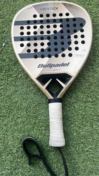 Bullpadel Vertex Woman Pala Pádel