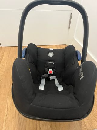 Maxi-Cosi CabrioFix Silla de Coche con funda 