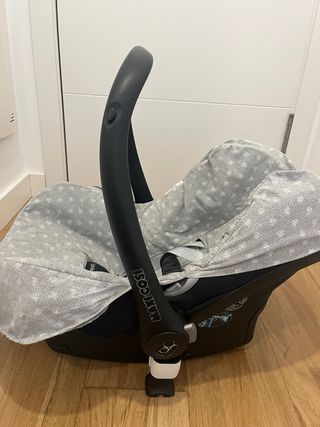 Maxi-Cosi CabrioFix Silla de Coche con funda 