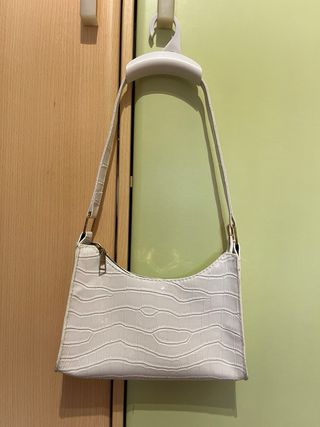 Bolso blanco efecto piel cocodrilo