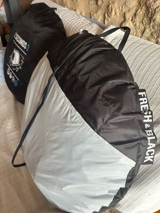 2 Tiendas de campaña Quechua fresh and black
