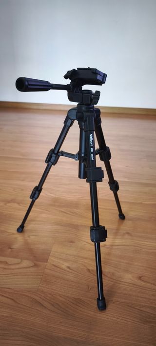 Trípode Velbon CX Mini con funda