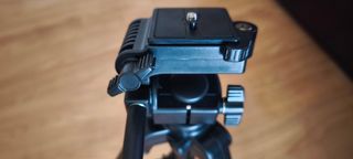 Trípode Velbon CX Mini con funda