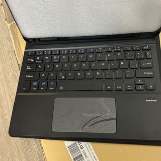 SENGBIRCH Teclado fund iPad Air 11 M2 2024/M3 2025