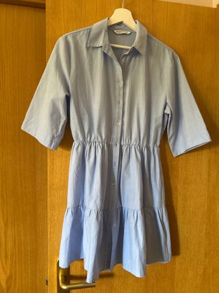 Vestido Stradivarius azul talla S manga corta