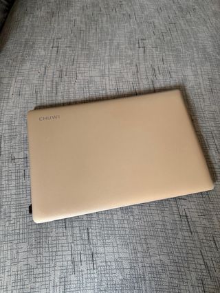 Chuwi HeroBook Pro Ordenador Portátil Beige/Plata