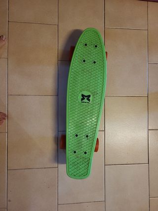 Skate clásico verde si usar.