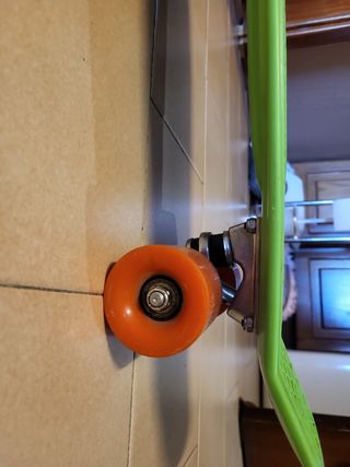 Skate clásico verde si usar.