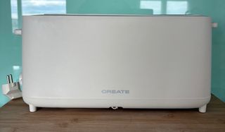 Tostadora Create Toast Studio Blanca
