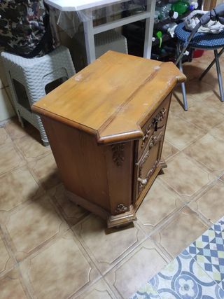 Mesita de noche antigua madera pino