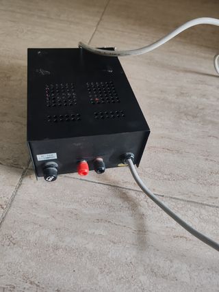 Fuente de Alimentación Regulada 13.8V 6A