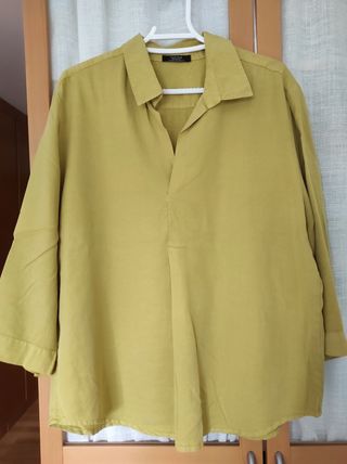 Blusa Parfois mostaza