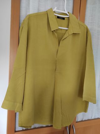 Blusa Parfois mostaza