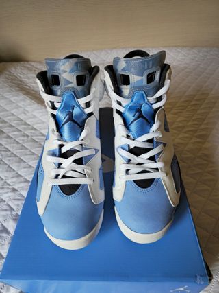 Jordan 6 University Blue (UNC) Talla 45
