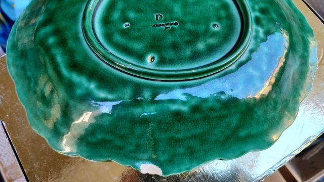 Piatto Wedgwood in ceramica verde