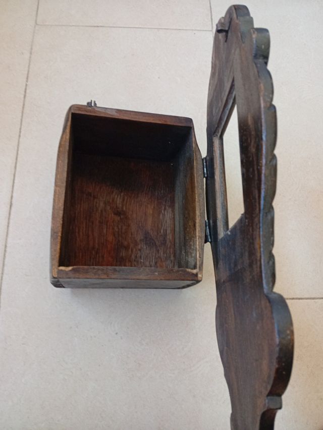 Caja Reloj Pared Madera Tallada Mano