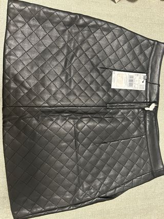 Falda Mango Piel Negra Talla M