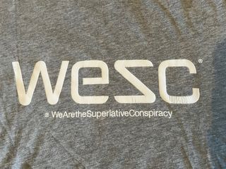 T-shirt Wesc taglia S 100% cotone