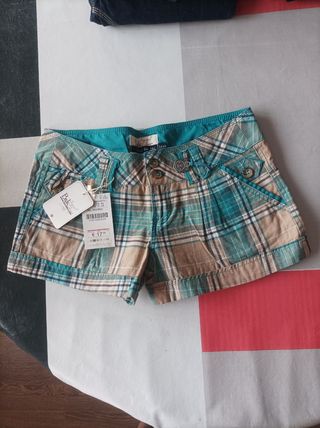 Pantalón corto Bershka cuadros S/36