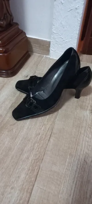 Scarpe donna flexible nere