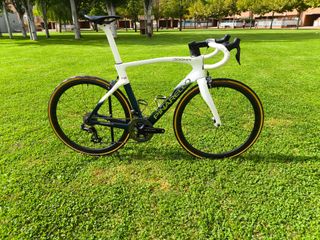 Bicicleta Carretera. Talla 56. Peso 7.140