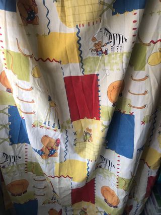 Cortinas infantiles tela