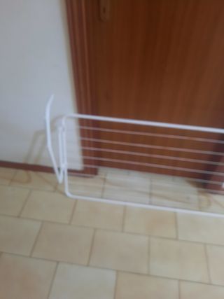 Stendibiancheria bianco