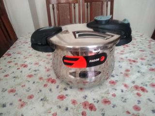 Olla a presión Fagor nueva