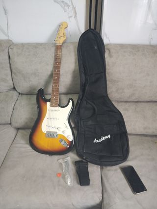 Guitarra Eléctrica Academy Sunbu Funda