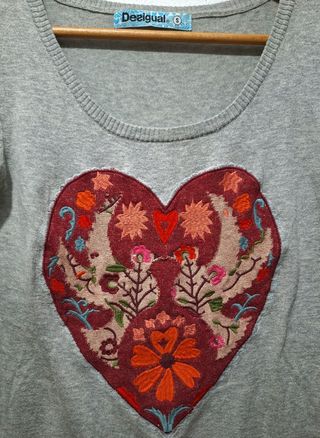 Jersey Desigual Corazón Bordado Talla S