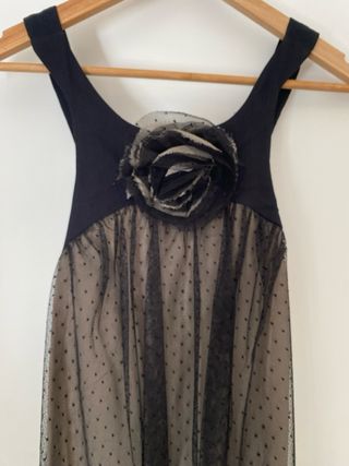 Vestido Zara Negro y Beige con Flor