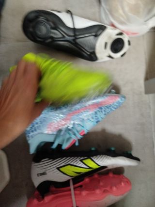 Botas de fútbol para césped