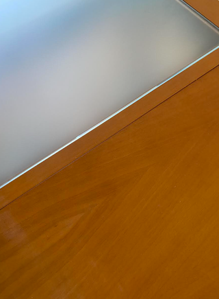 Mesa madera y cristal y 4 Sillas de Comedor