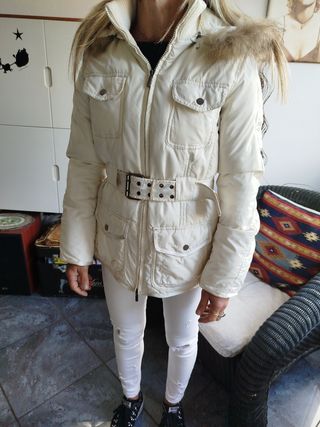 Giubbotto invernale beige/bianco con cintura