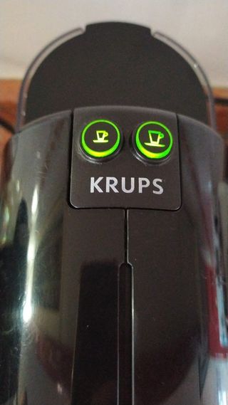  CAFETERA NESPRESSO KRUPS, MODELO INISSIA, 19BARES