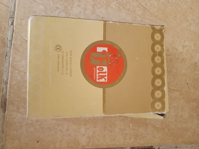 Muñeca Alicantina en Caja