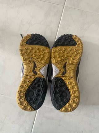 Botas fútbol niño Joma Talla 29 EU