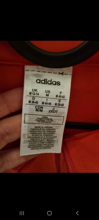 Chaqueta deportiva Adidas roja