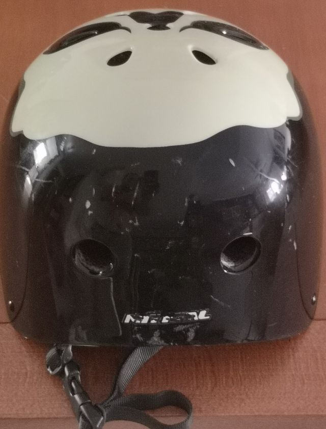 Casco da skate calavera MISTRAL