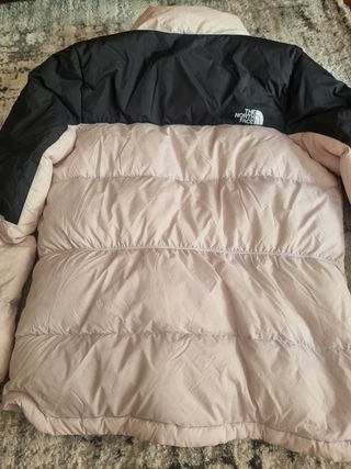 Plumífero The North Face Negro y Rosa